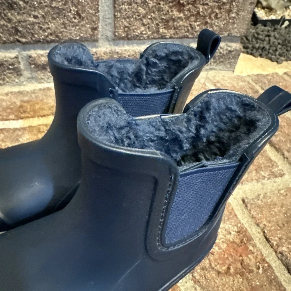 Bearpaw Toddler Chelsea Rain Boots With Faux Fur Lining size 7 toddler blue